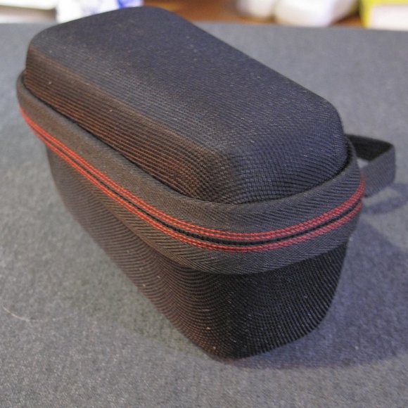 Samsung Gear 360 (2017 Edition) Real 360° 4K VR Camera - Picture 6 of 15